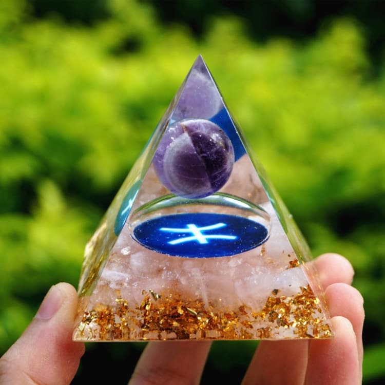 ATELIER-TIBET Pyramide du Zodiac en Orgonite et Quartz Rose de 10cm symbole du Poisson