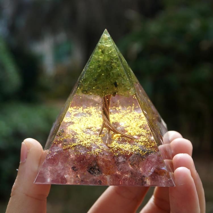 ATELIER-TIBET Pyramide en Orgonite et Quartz Rose de 10cm