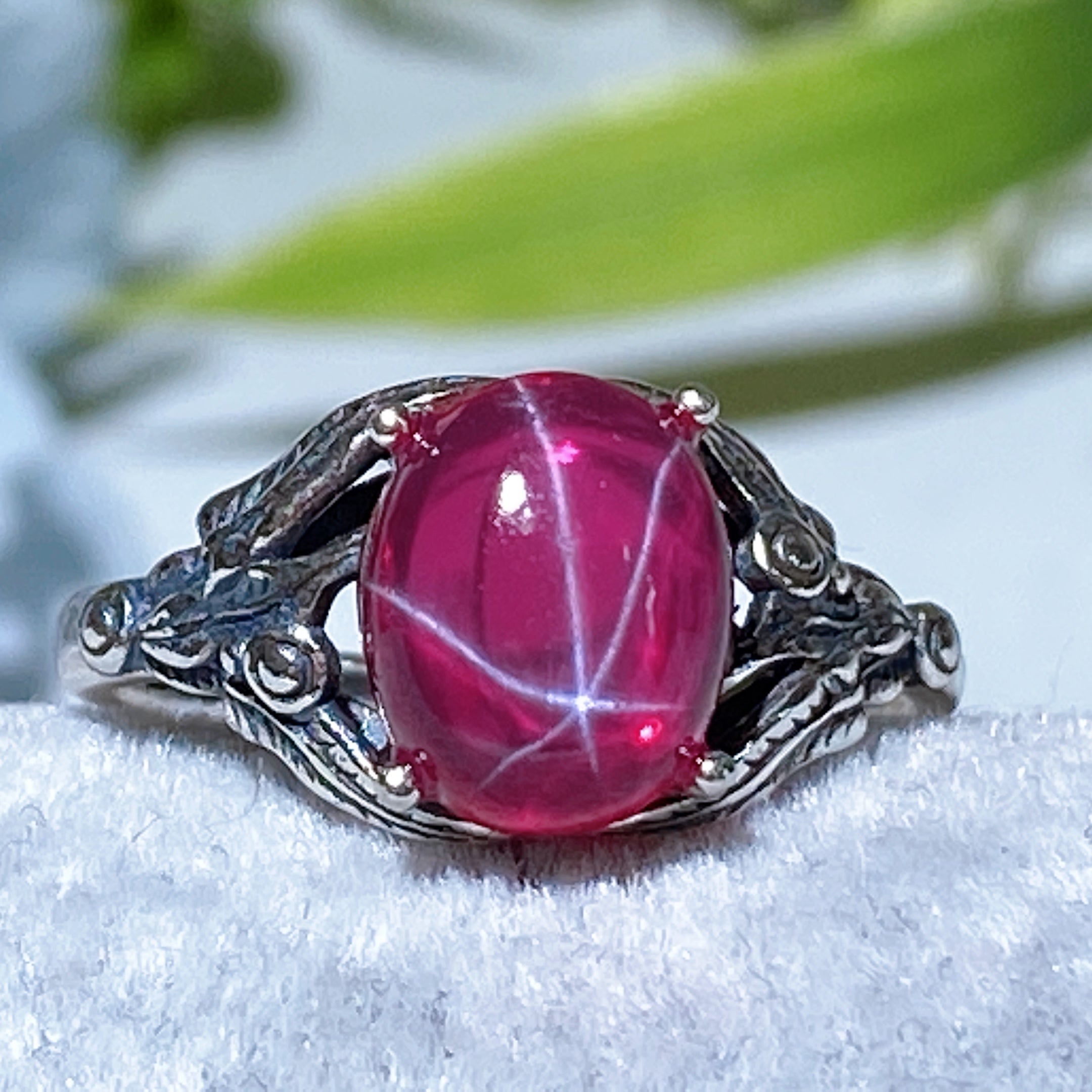 ATELIER-TIBET – Parure Rubis Étoilé Naturel Réactif UV en Argent 925