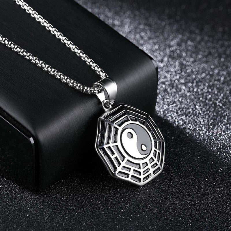 ATELIER-TIBET – Pendentif Unisexe Yin Yang Bagua en Acier Titane (38 × 33 mm)