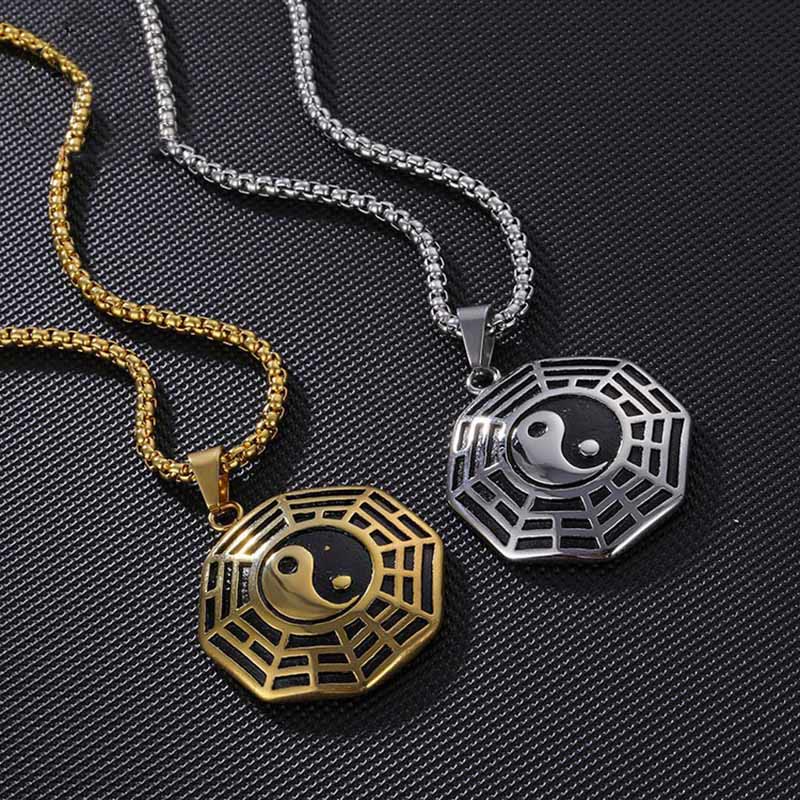 ATELIER-TIBET – Pendentif Unisexe Yin Yang Bagua en Acier Titane (38 × 33 mm)
