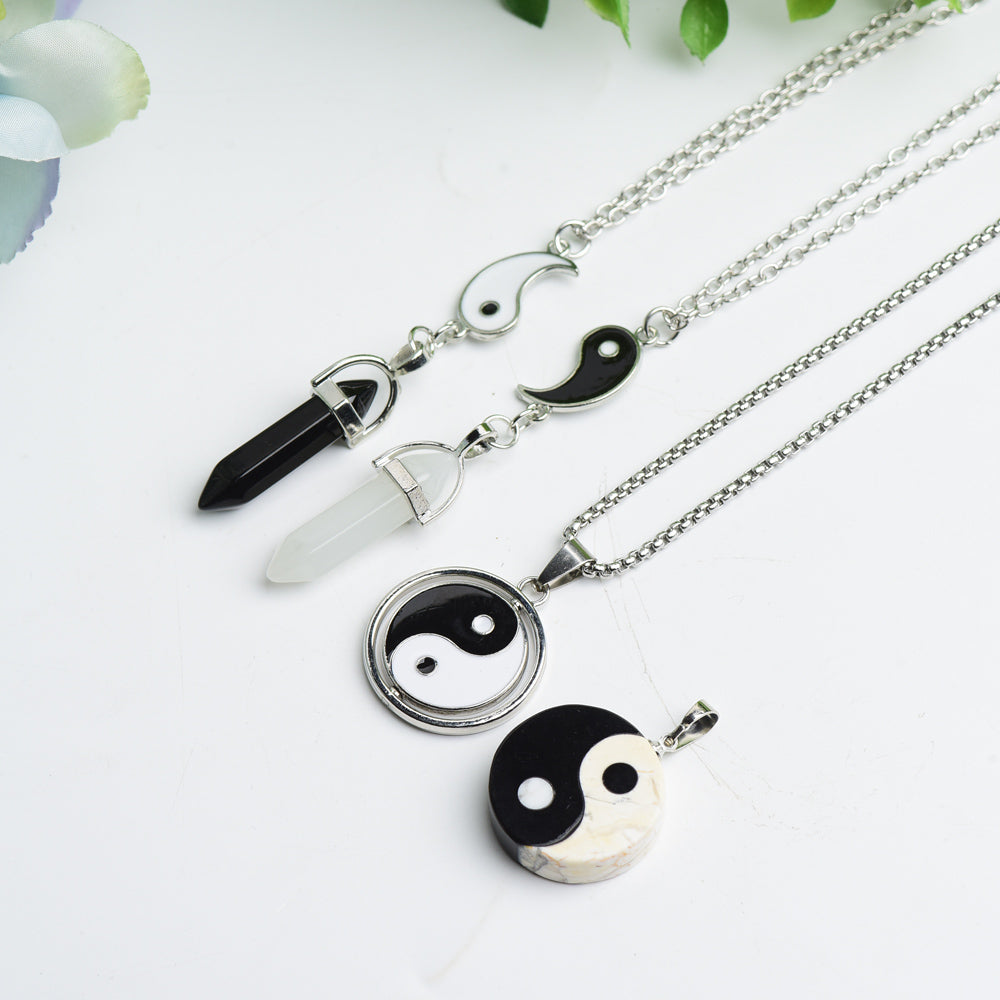 ATELIER-TIBET – Collier Yin Yang en Cristal avec Chaîne Argentée