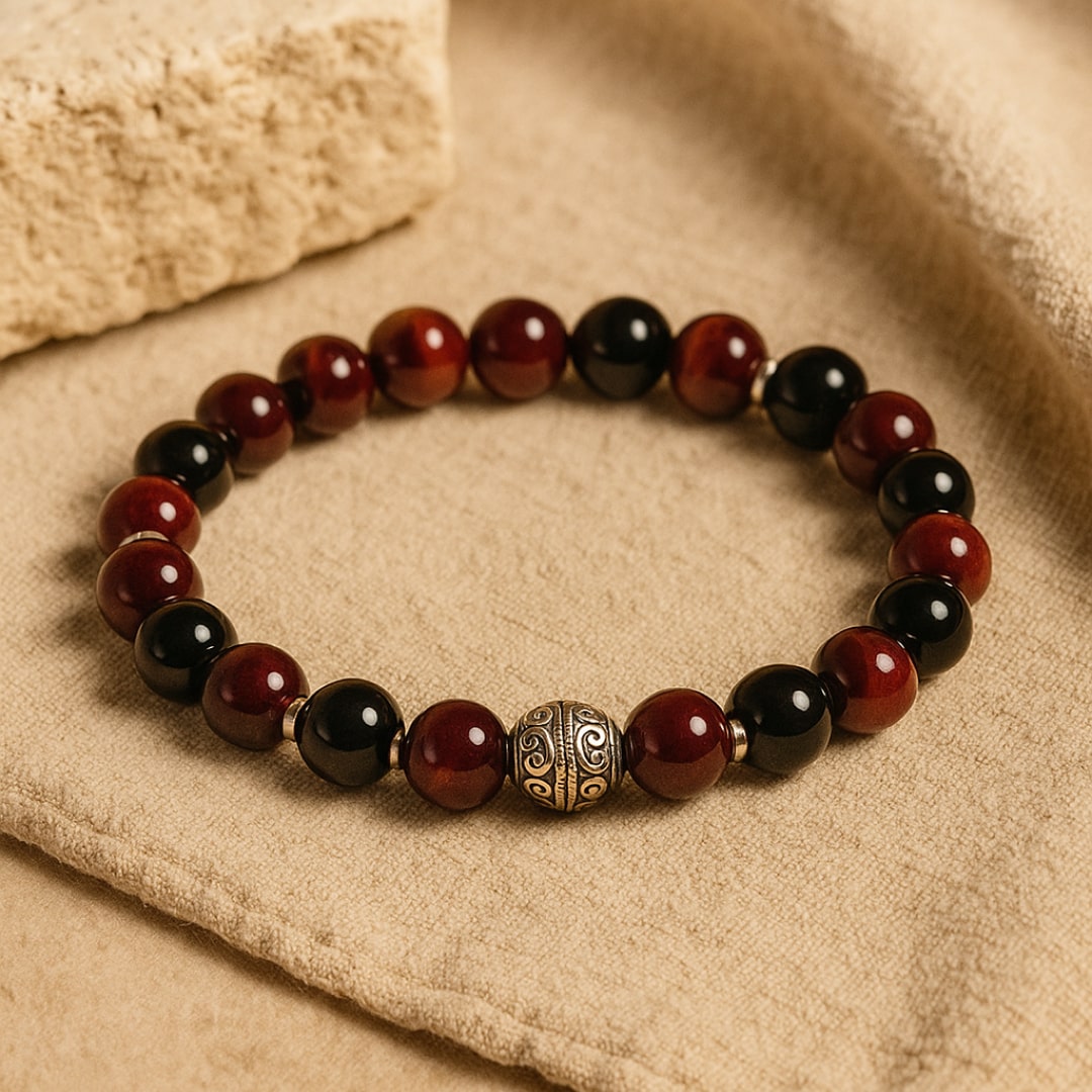 ATELIER-TIBET – Bracelet Premium Flamme Ardente en Grenat, Œil de Taureau & Obsidienne noire