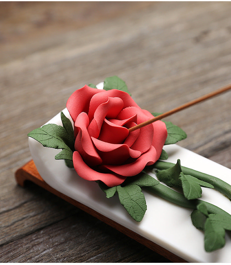 ATELIER-TIBET Porte-Encens en Céramique Roses Sculptées – Élégance Florale (30 cm)