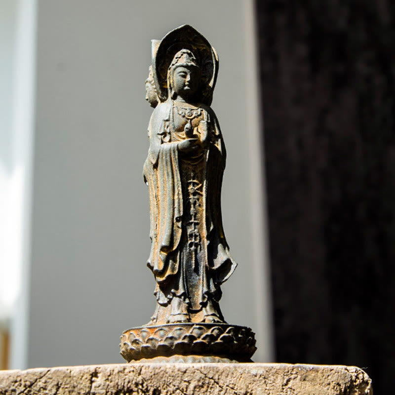 ATELIER-TIBET Statue de Buddha Stones en résine coulée à trois côtés Kwan Yin Avalokitesvara en poudre de fer et rouille Décoration de bureau