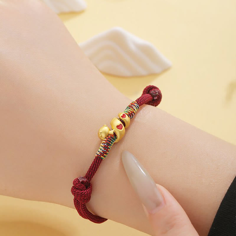 ATELIER-TIBET – Bracelet de Protection Fil Rouge avec Breloque Serpent en Alliage de Cuivre (Ajustable)