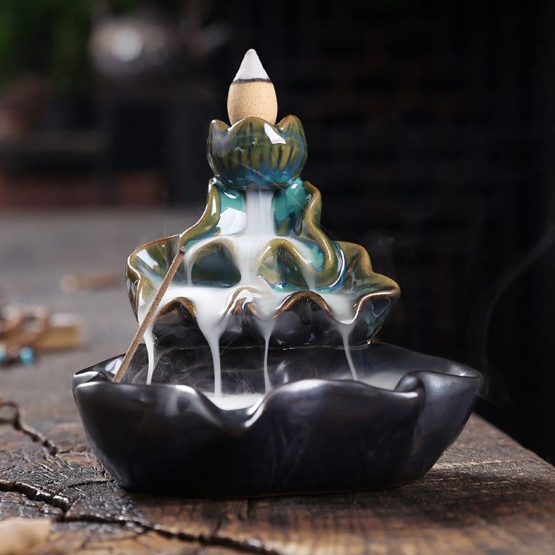 ATELIER-TIBET Porte-Encens à Reflux Lotus avec Poisson Koi en Céramique – 11,5 cm