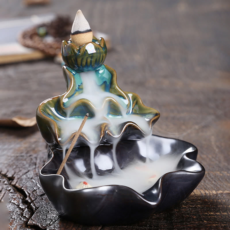 ATELIER-TIBET Porte-Encens à Reflux Lotus avec Poisson Koi en Céramique – 11,5 cm