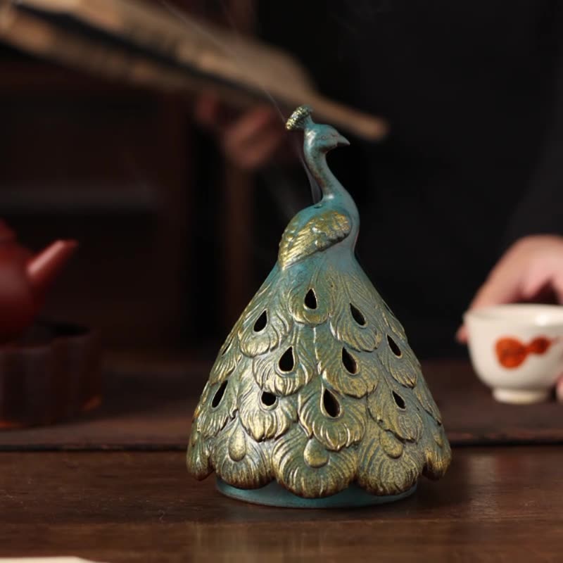 ATELIER-TIBET | Brûleur d’Encens Paon en Céramique – Sculpture Élégante Artisanale