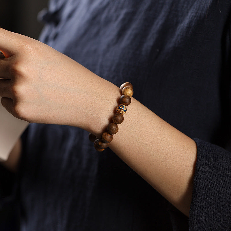 ATELIER-TIBET Bracelet Multi-Rangs Rétro Forêt en Bois d’Agar Vert – Perles 10 mm & Argent S925 Doré