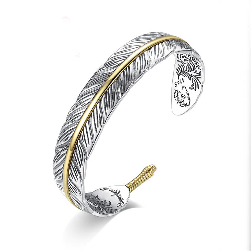 ATELIER-TIBET – Bracelet Manchette en Cuivre Sculpté, Motif Plumes Ajustable