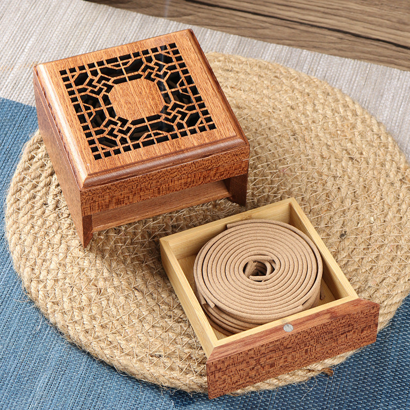 ATELIER-TIBET Brûleur d’Encens en Bois de Santal à Double Couche – Motif Ajouré (9,5 cm)
