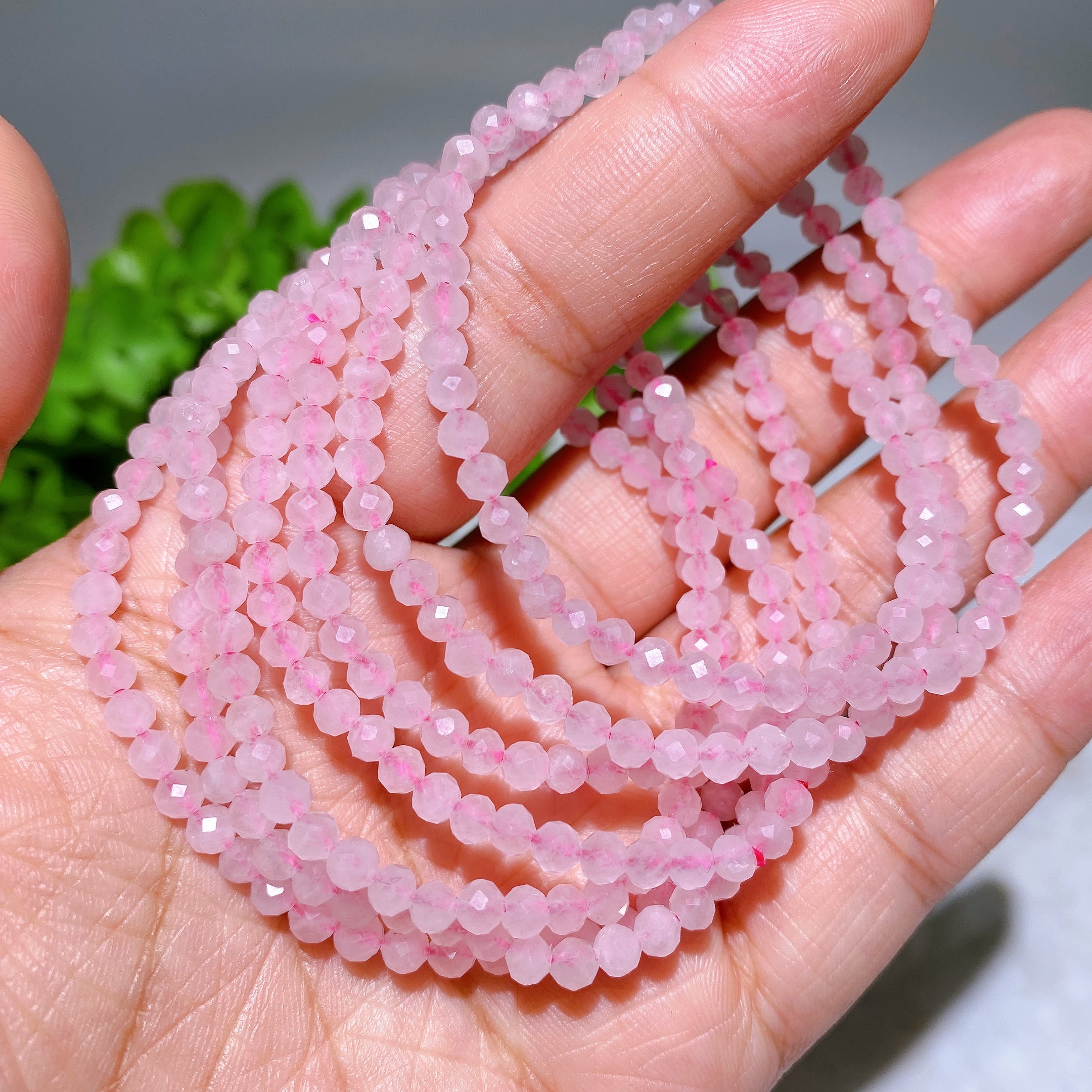 ATELIER-TIBET – Bracelet Élégant en Quartz Rose Facetté 4 mm