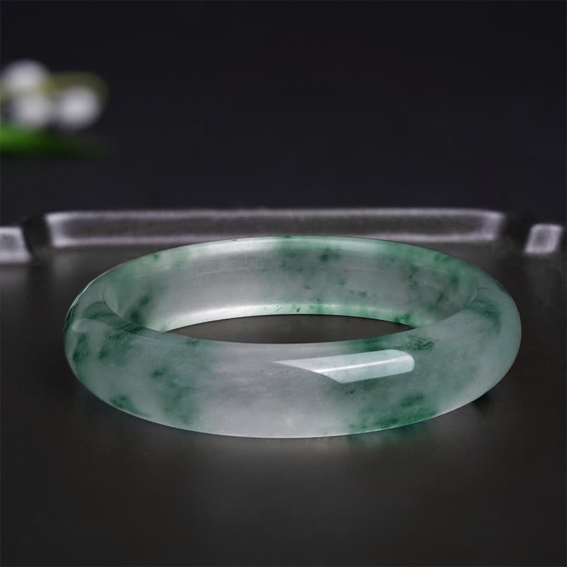 ATELIER-TIBET – Bracelet Jonc en Jade Naturel « Chance, Prospérité & Abondance » (58 mm)