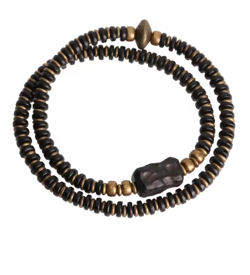 ATELIER-TIBET Bracelet Cuivre & Bois Noir Sculpté – Accessoire Unisexe Élégant