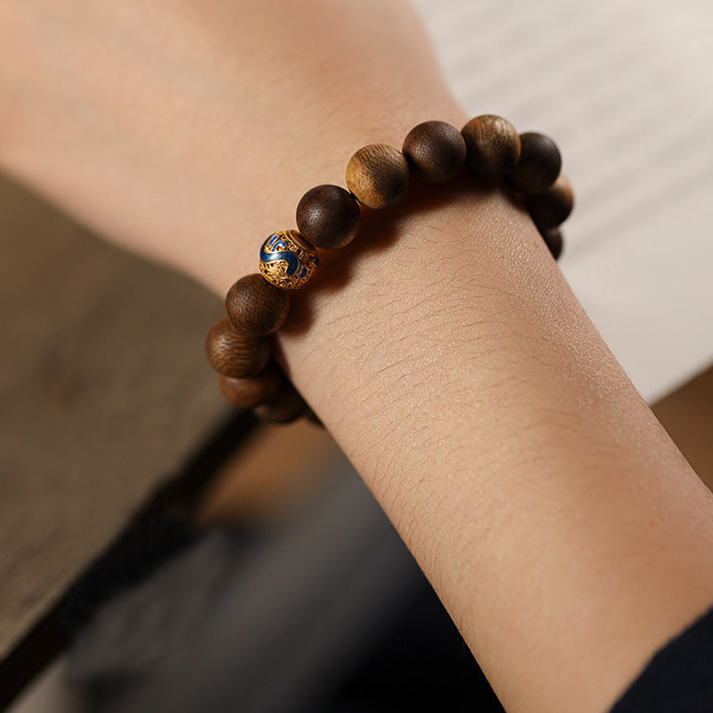 ATELIER-TIBET Bracelet Multi-Rangs Rétro Forêt en Bois d’Agar Vert – Perles 10 mm & Argent S925 Doré