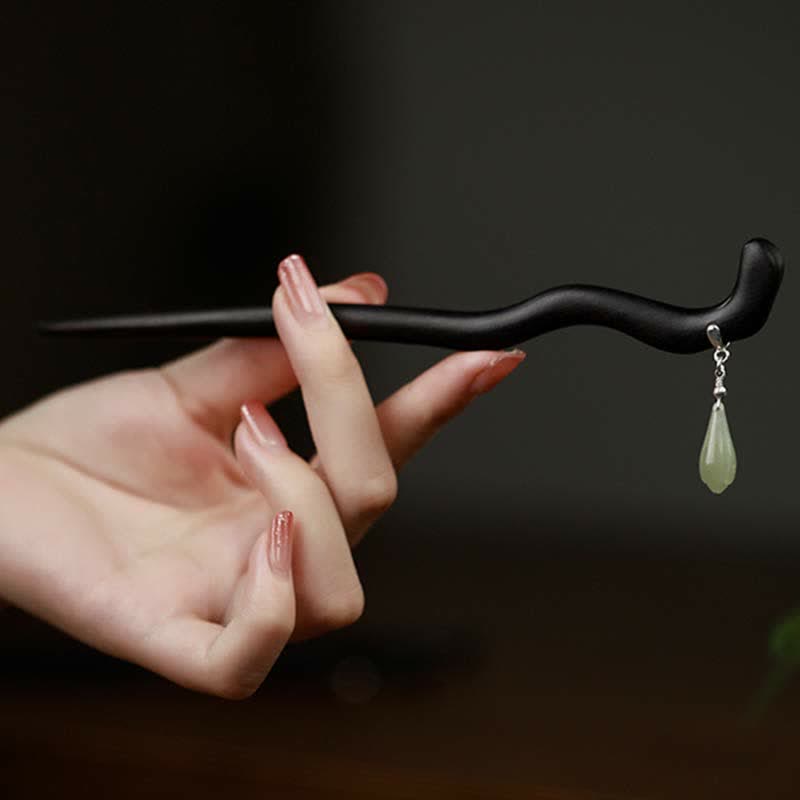ATELIER-TIBET Pic à Cheveux Jade Hetian & Bois d’Ébène 18cm