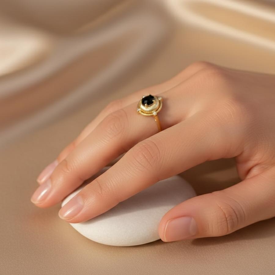 ATELIER-TIBET – Bague Noir Magnétique en Spinelle Noir & Plaqué Or