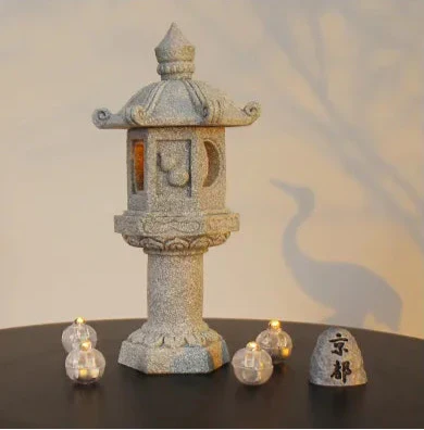 ATELIER-TIBET Statue Japonaise Lampe Stylée en Béton | Lampe Zen Décorative Intérieur & Extérieur