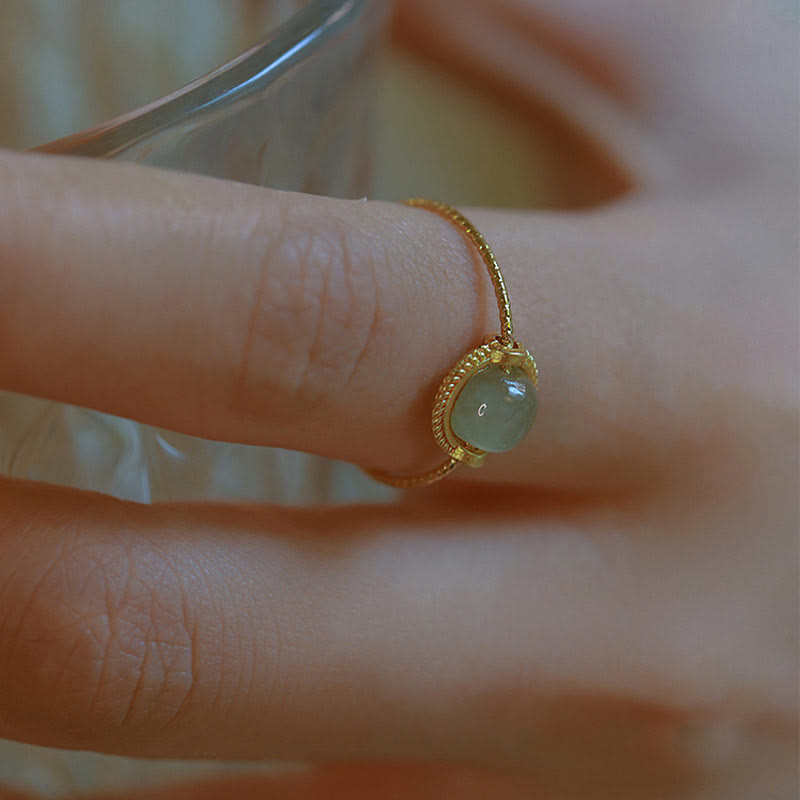 ATELIER-TIBET – Bague Chance & Prospérité en Jade Naturel – Cuivre Plaqué Or 14 Carats – Ajustable