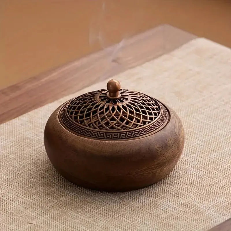 ATELIER-TIBET – Brûleur d’Encens Artisanal en Bois de Noyer, Élégance Naturelle