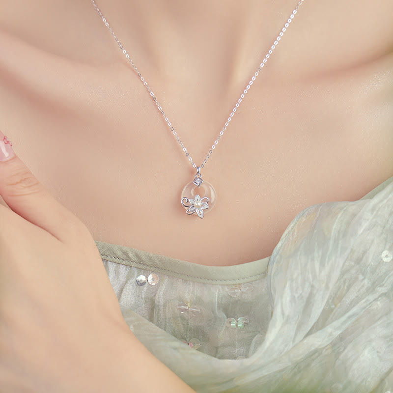 ATELIER-TIBET – Collier Lotus en Calcédoine Naturelle & Argent Sterling 999