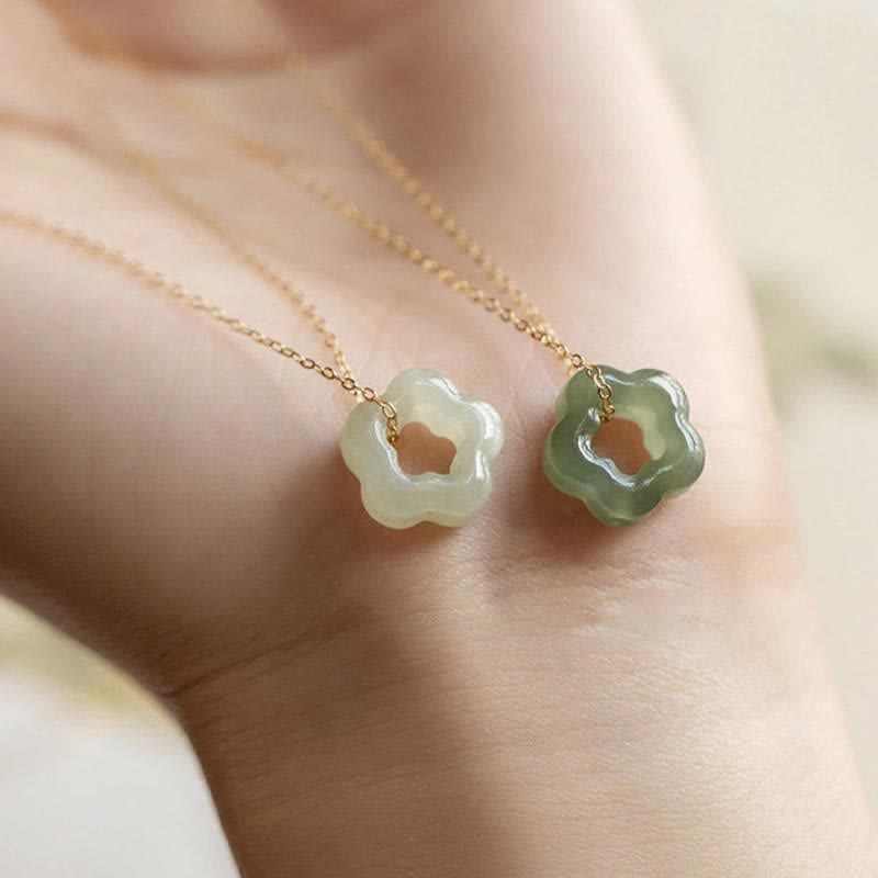 ATELIER-TIBET – Collier Floral en Jade Hetian ou Jade Cyan Naturel