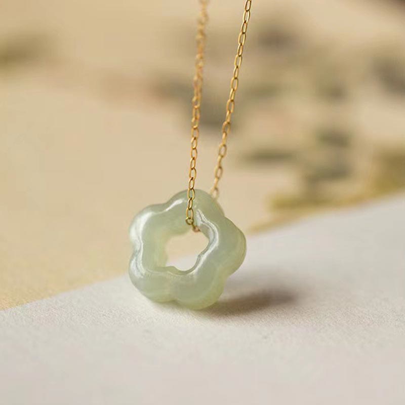 ATELIER-TIBET – Collier Floral en Jade Hetian ou Jade Cyan Naturel