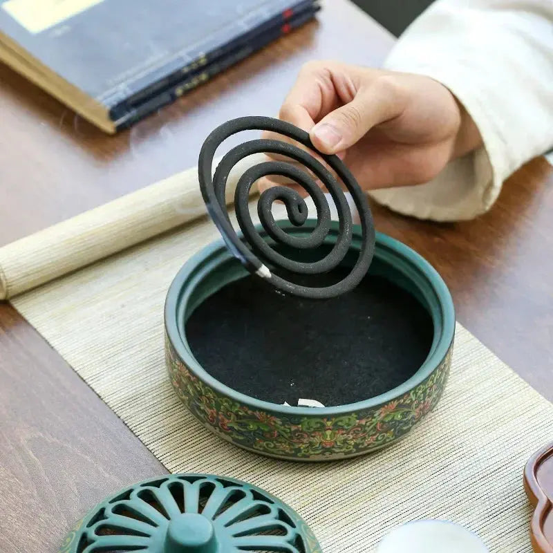 ATELIER-TIBET – Brûleur d’Encens en Céramique Grand Format, Motifs Asiatiques