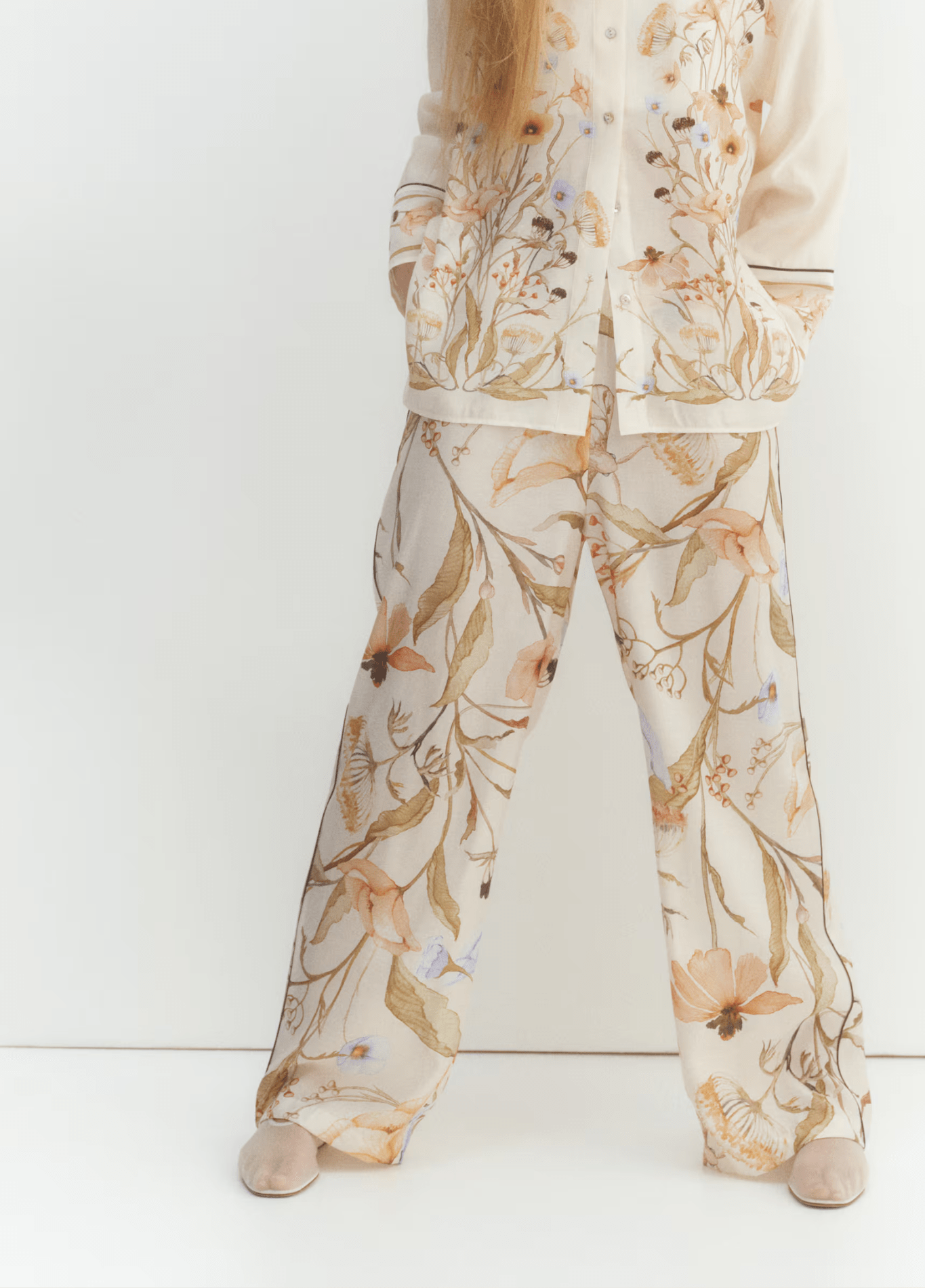Ensemble kimono femme motif pivoine blanc – (veste + pantalon)