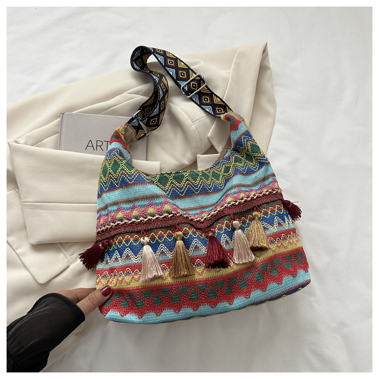 ATELIER-TIBET – Sac à bandoulière bohème femme motif hippie – Polyester – 30 cm