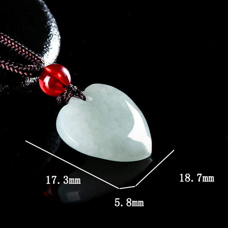 ATELIER-TIBET – Pendentif Cœur en Jade Naturel, Symbole de Prospérité et d’Harmonie