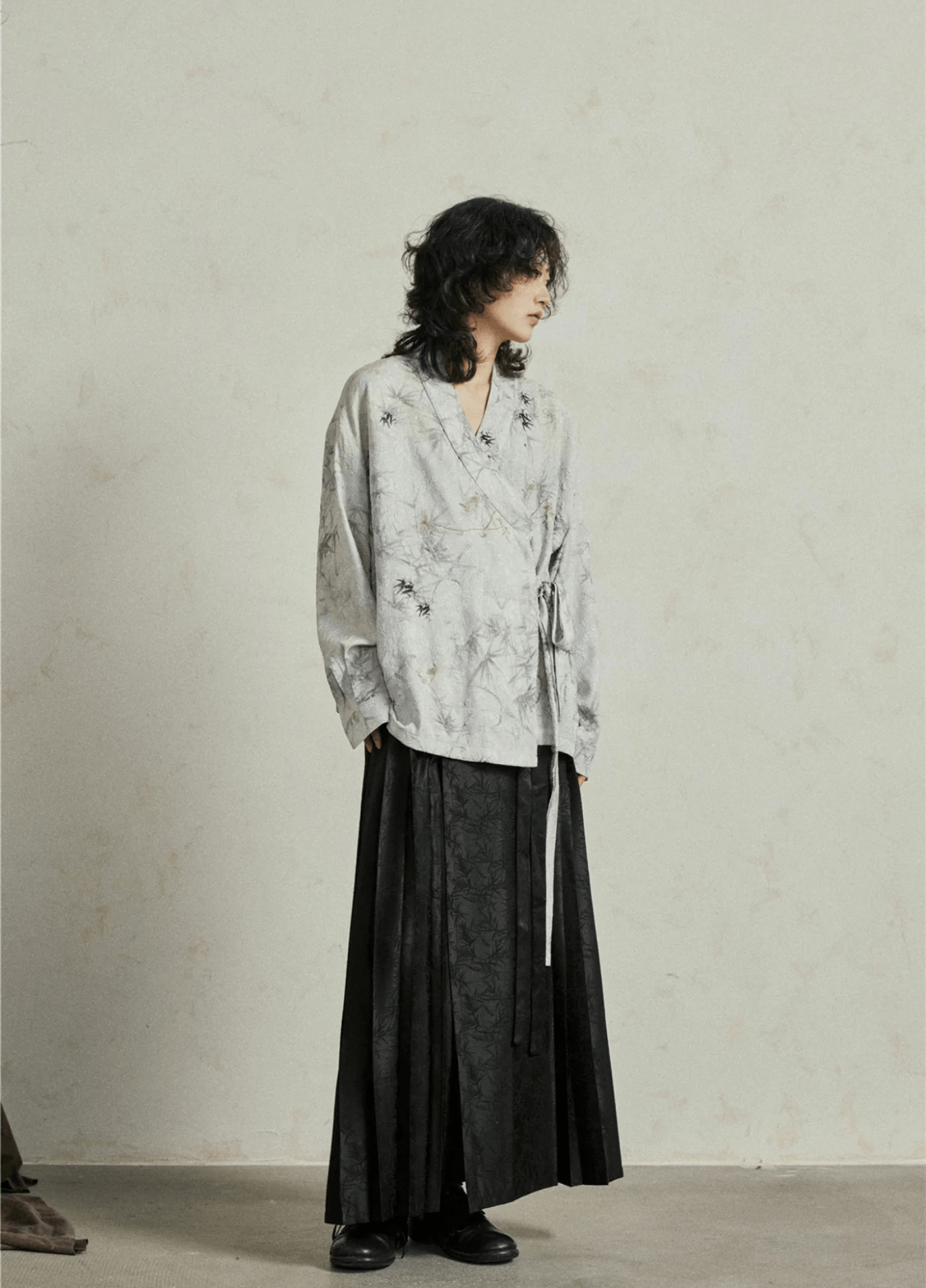 Chemisier kimono court femme jacquard gris perle – Sumi 2.0