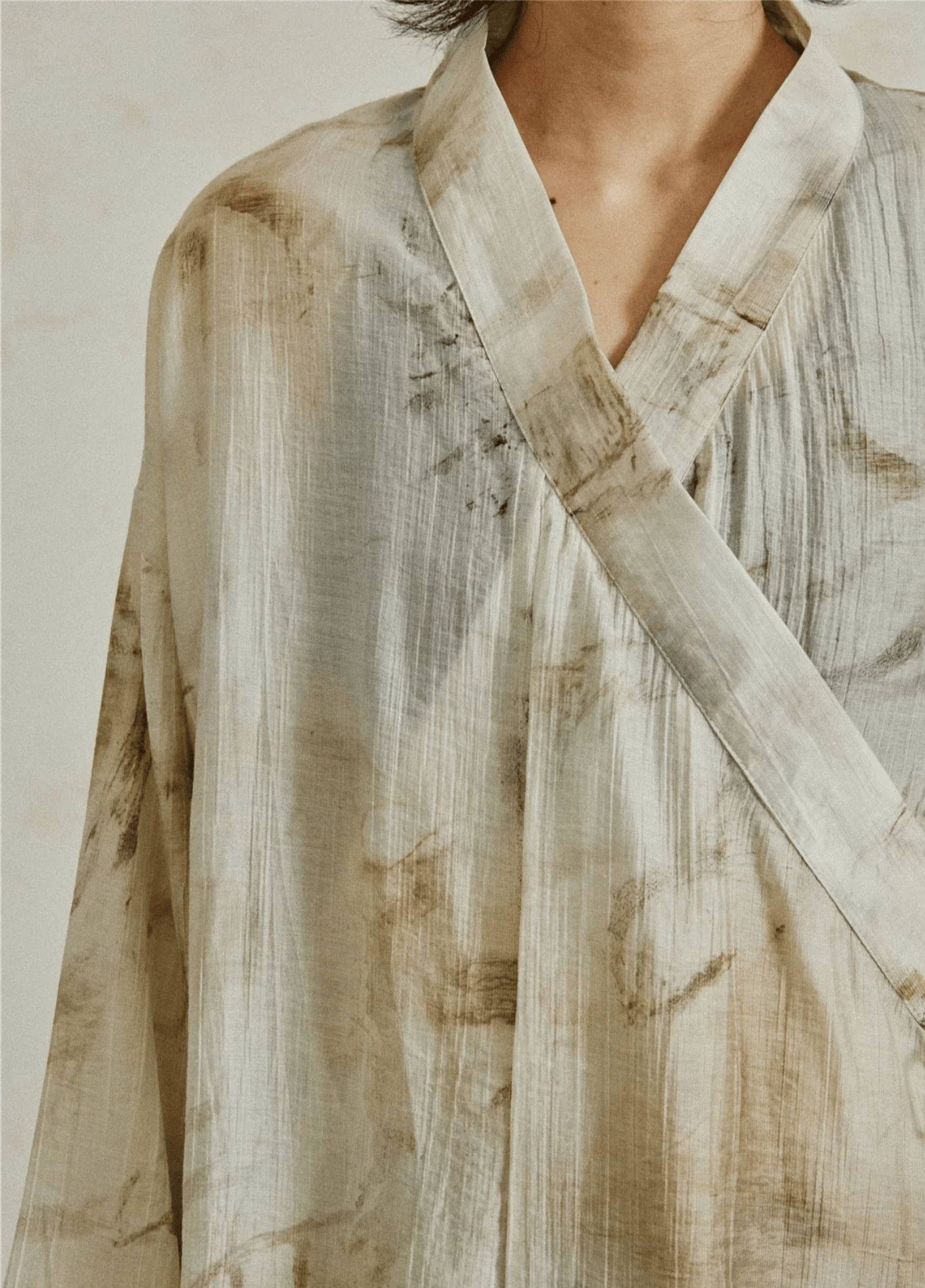Kimono court femme gaze imprimé encre beige – Sumi-e