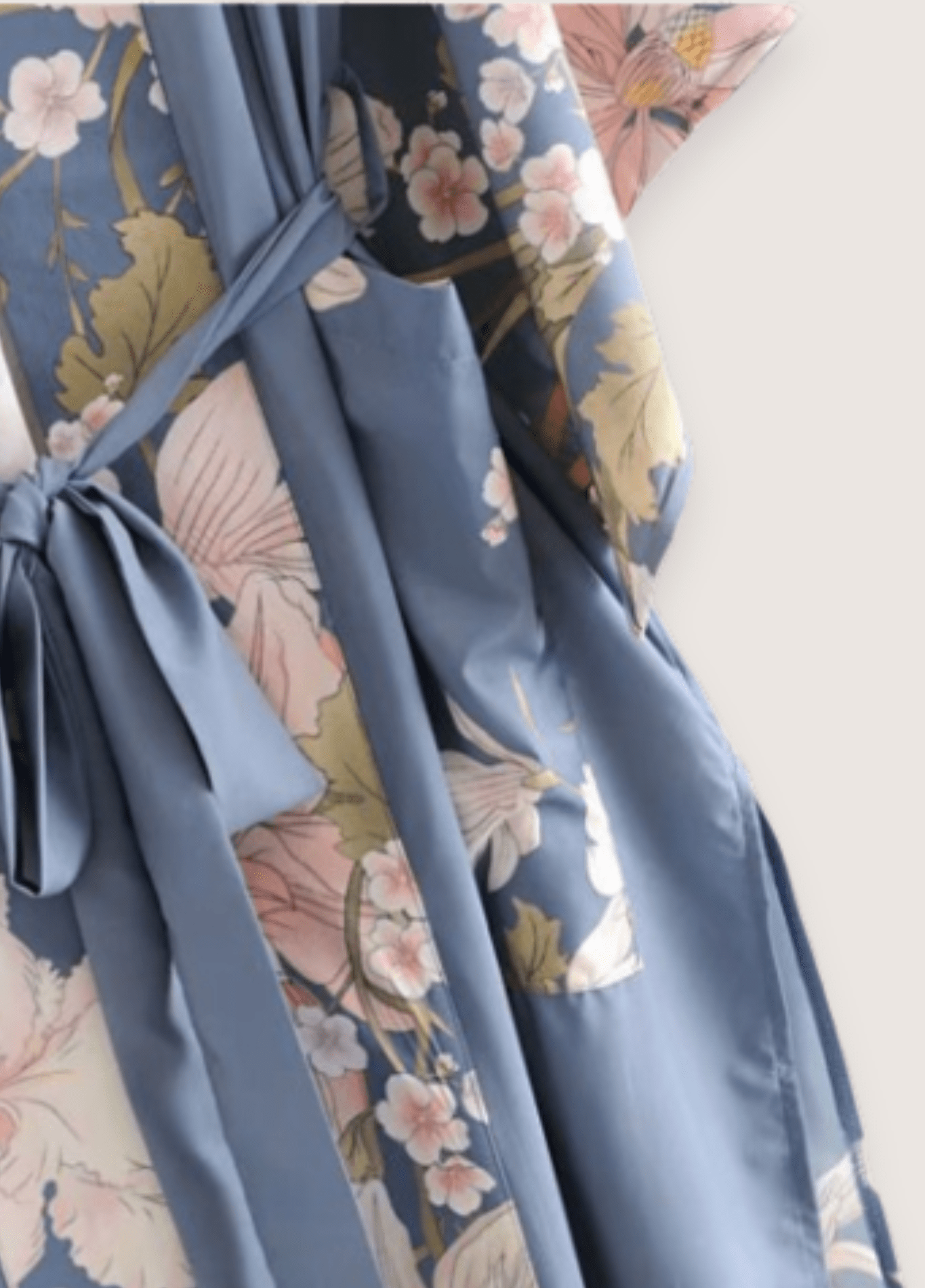 Kimono long femme satiné motif cerisier bleu