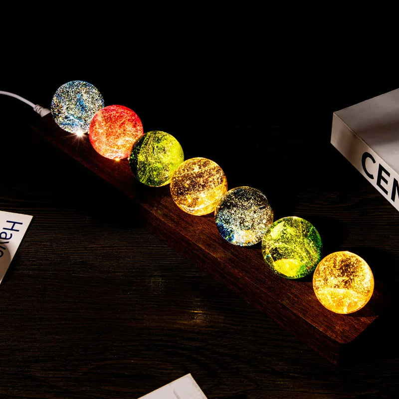 ATELIER-TIBET Lampe Zen LED 7 Chakras – Boules de Cristal & Base Bois, Ambiance Harmonie & Sérénité