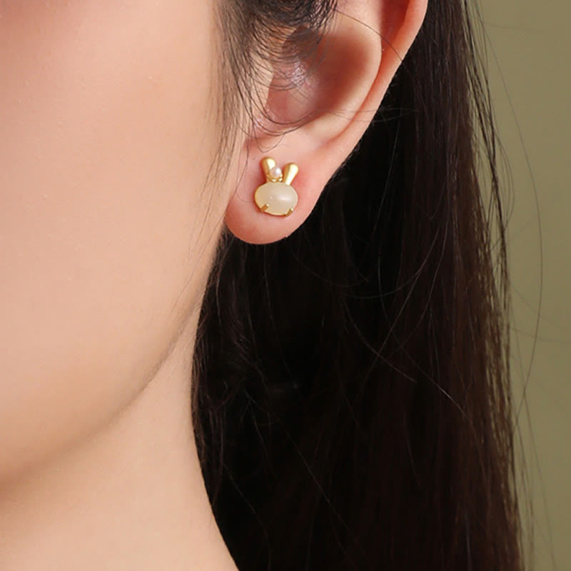 ATELIER-TIBET – Boucles d’Oreilles Lapin en Jade Hetian Naturel & Perles – Argent 925