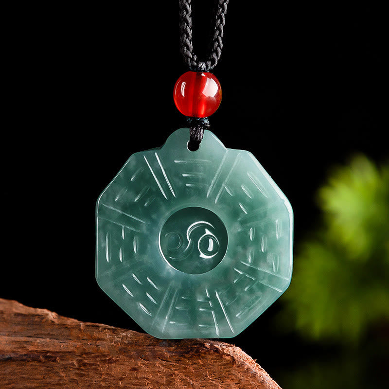 ATELIER-TIBET – Collier Feng Shui Bagua Yin Yang en Jade Naturel