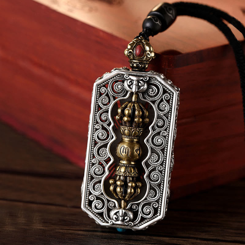 ATELIER-TIBET – Collier Mantrique Om Mani Padme Hum avec Lotus & Dorje Vajra