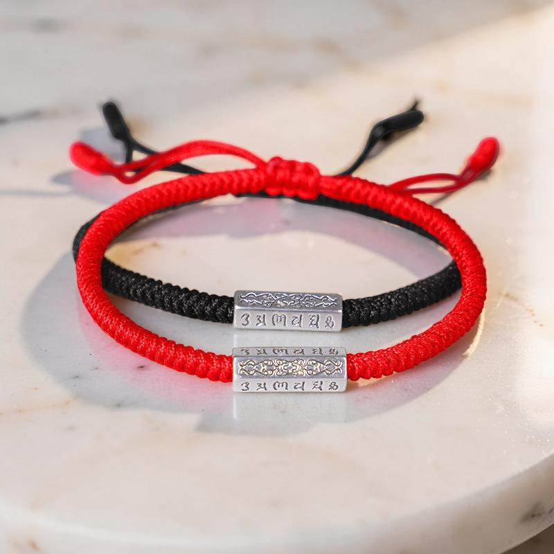 ATELIER-TIBET – Bracelet Six Mantras Fil Rouge – Harmonie et Créativité