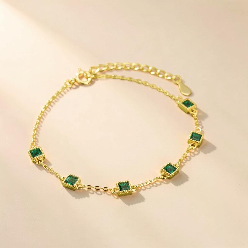 ATELIER-TIBET – Bracelet Émeraude – Lumière Royale, Argent Plaqué Or