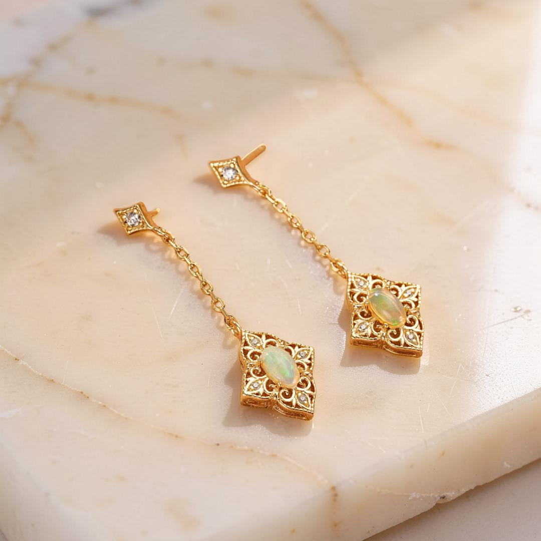 ATELIER-TIBET – Boucles d'Oreilles Opale – Lumière Bohème, Argent Plaqué Or 10K