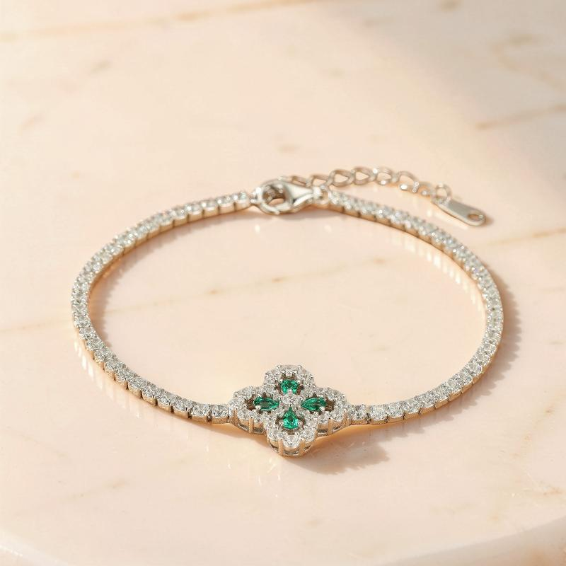 ATELIER-TIBET – Bracelet Émeraude Trèfle – Chance Étincelante, Argent