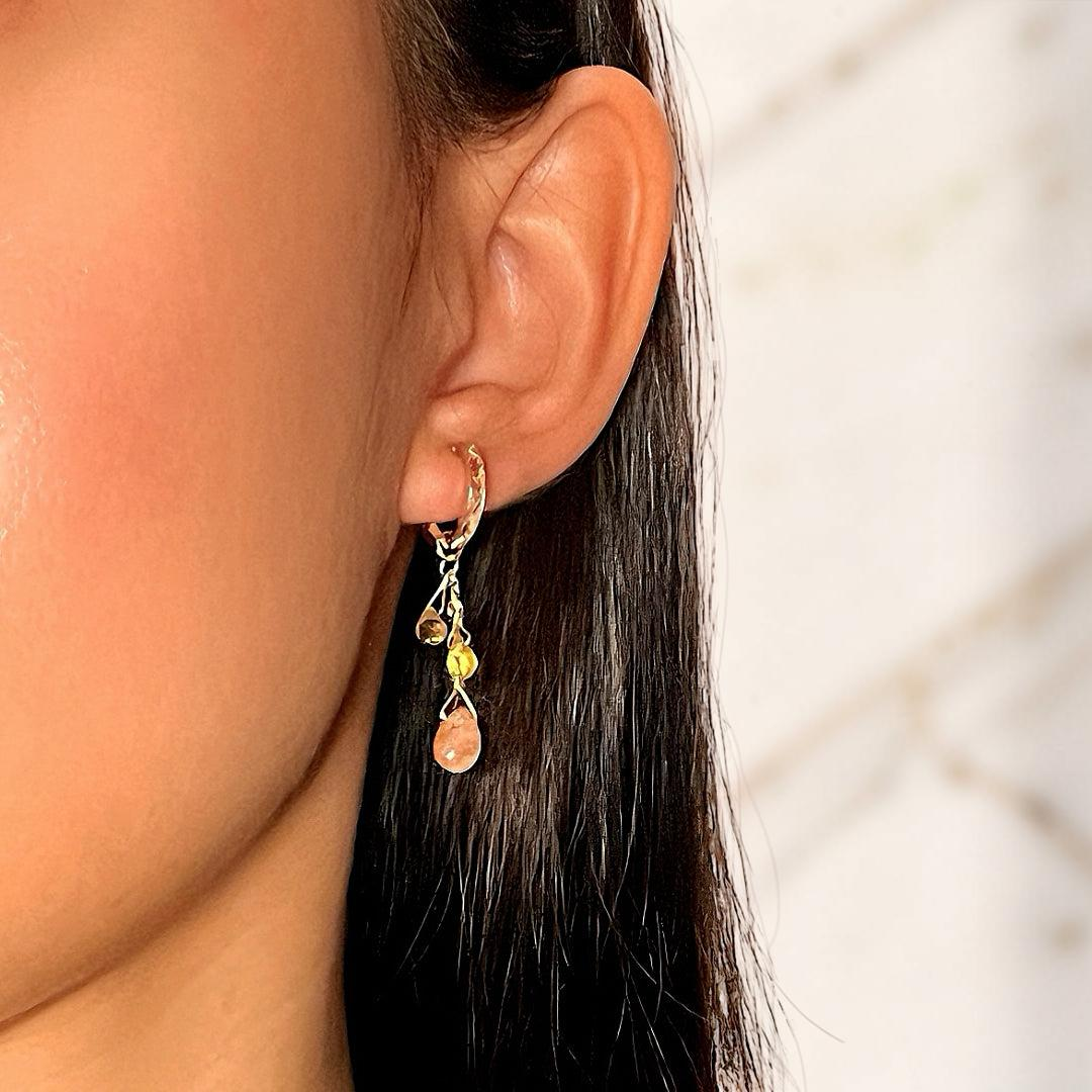 ATELIER-TIBET – Boucles d'Oreilles Pierre de Soleil et Citrine – Rayons Bohèmes, Argent Plaqué Or