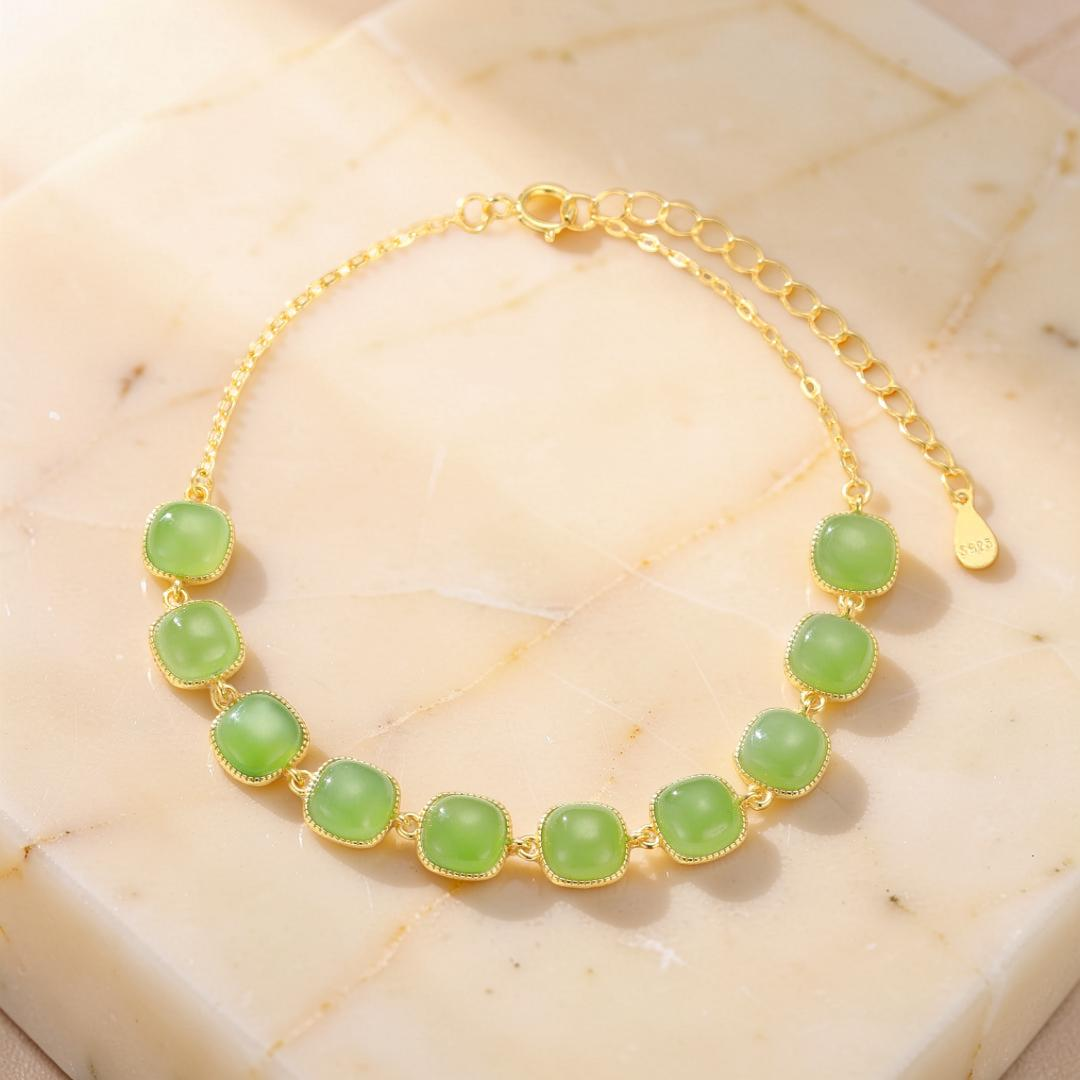 ATELIER-TIBET – Bracelet Jade – Perle de Lumière, Argent Plaqué Or