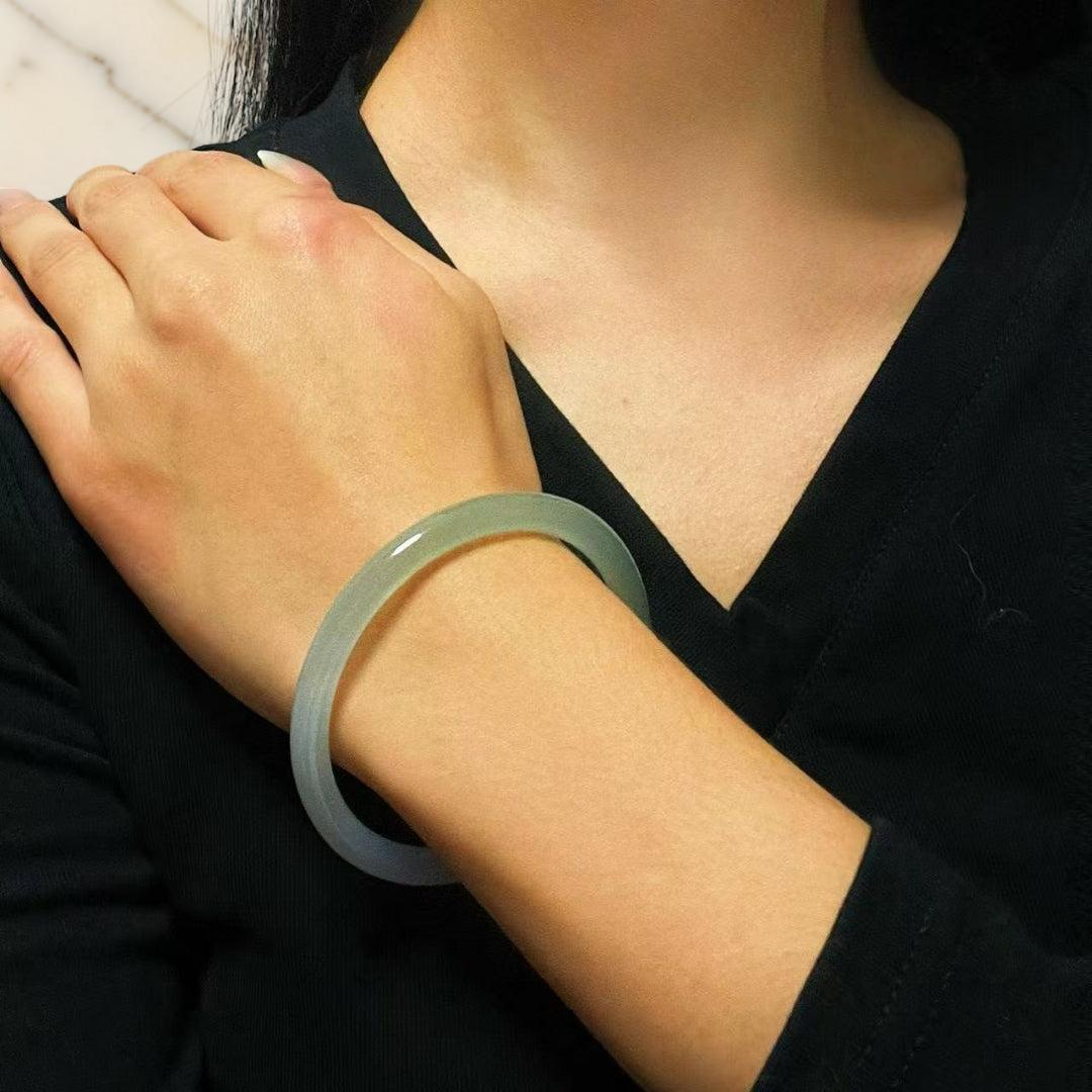ATELIER-TIBET – Bracelet Calcédoine – Reflets Montagne