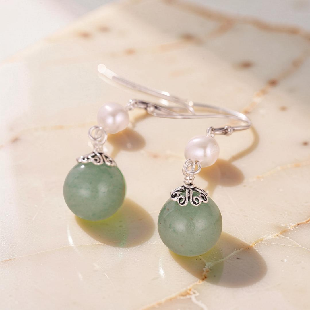 ATELIER-TIBET – Boucles d'Oreilles Aventurine et Perle – Éclat Naturel, Argent