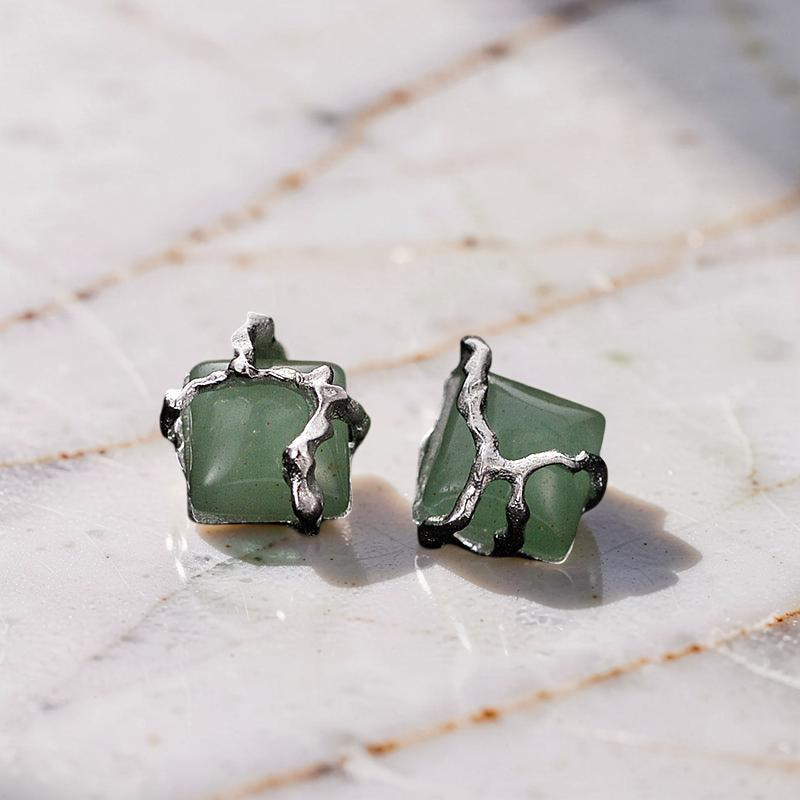 ATELIER-TIBET – Boucles d'Oreilles Aventurine – Fleur de Sérénité, Argent