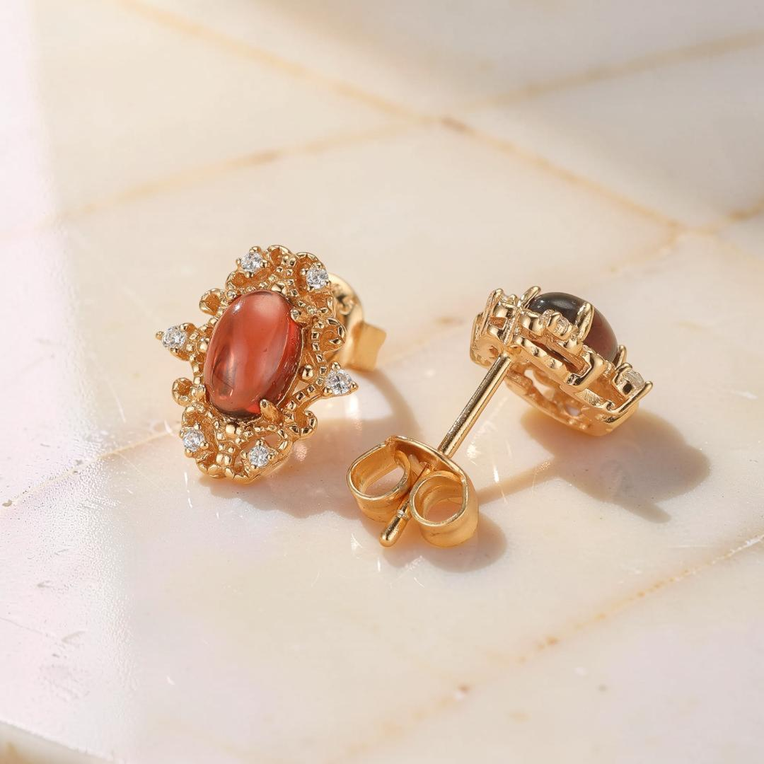 ATELIER-TIBET – Boucles d'Oreilles Grenat – Flamme Royale, Argent Plaqué Or 10K