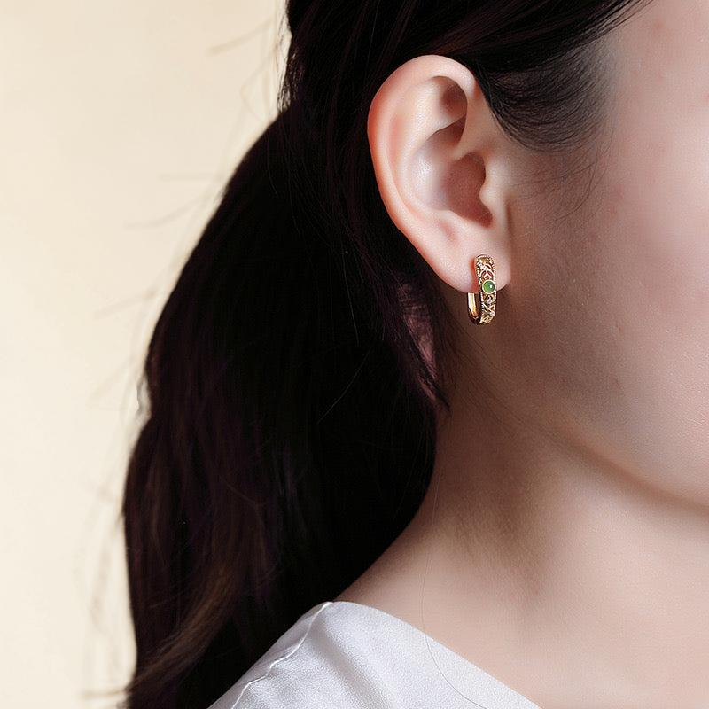 ATELIER-TIBET – Boucles d'Oreilles Jade – Élégance Impériale, Argent Plaqué Or